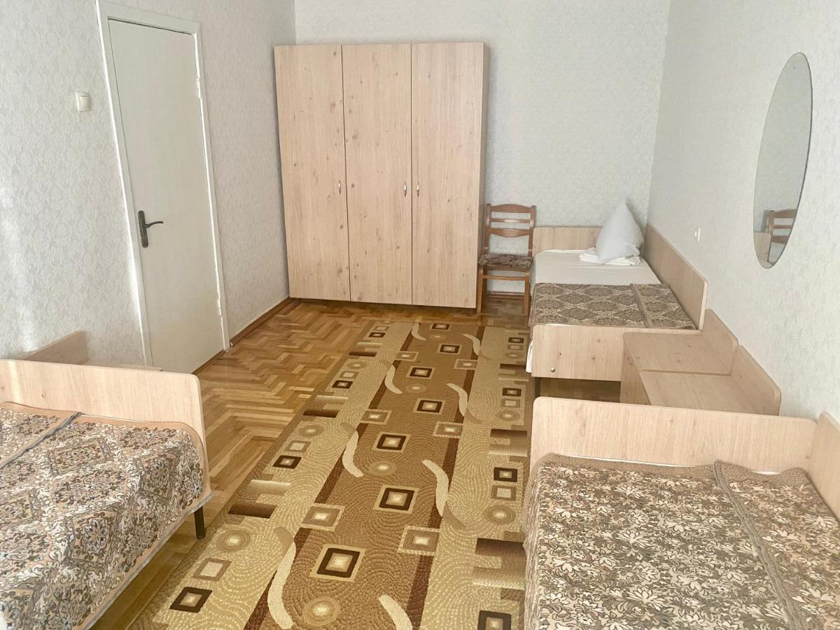Zarea Hotel Chisinau Bagian luar foto